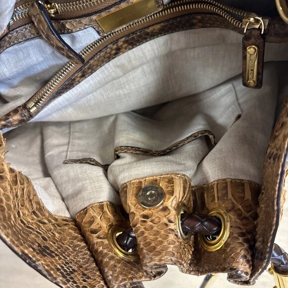 MICHAEL KORS COLLECTION GENUINE PYTHON SKORPIOS RING TOTE ITALY - Picture 7 of 12